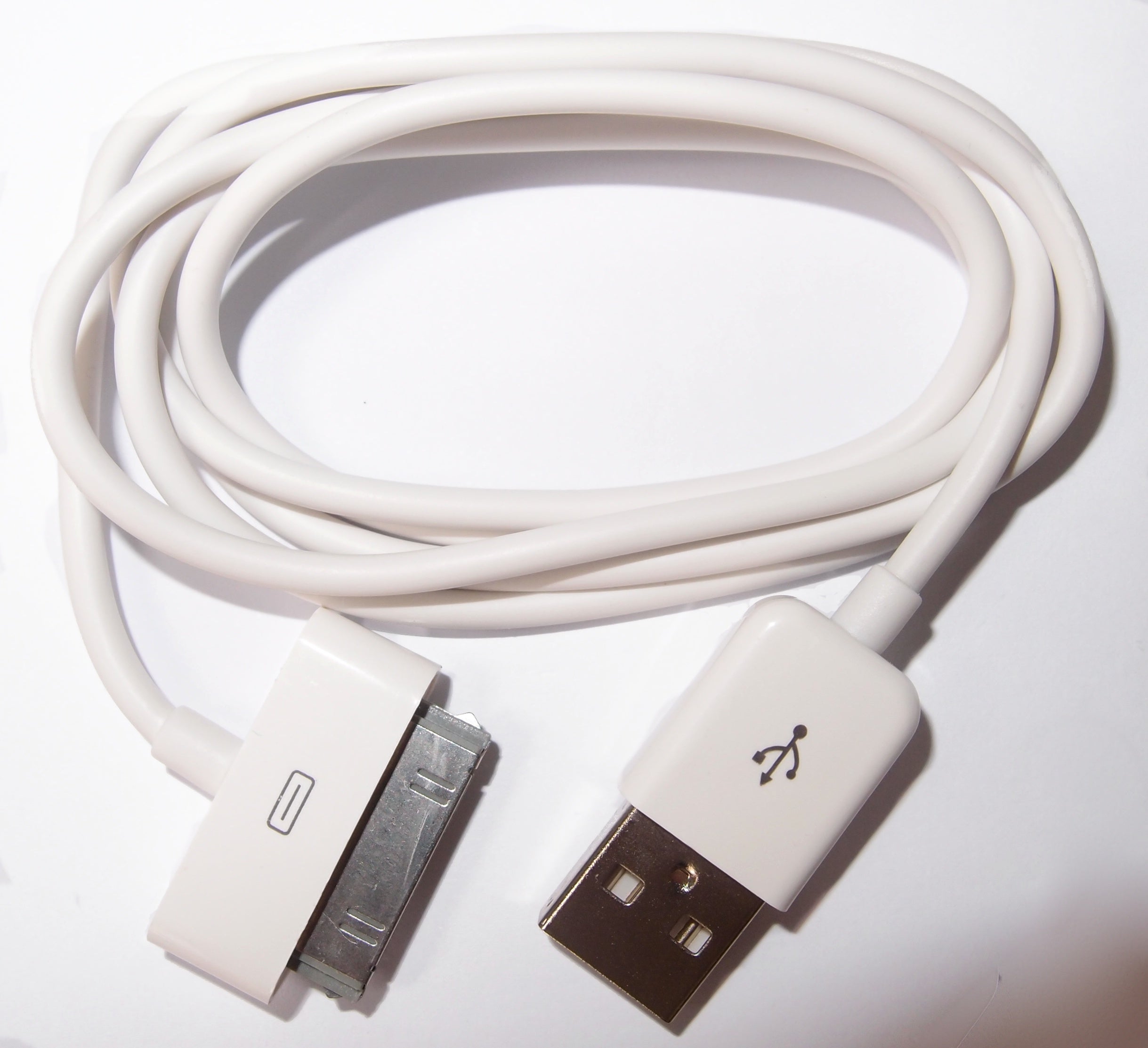 C-IP-USB - USB2.0 iPhone/iPod/Ipad Charging and Data Transfer Cable - Netbit UK