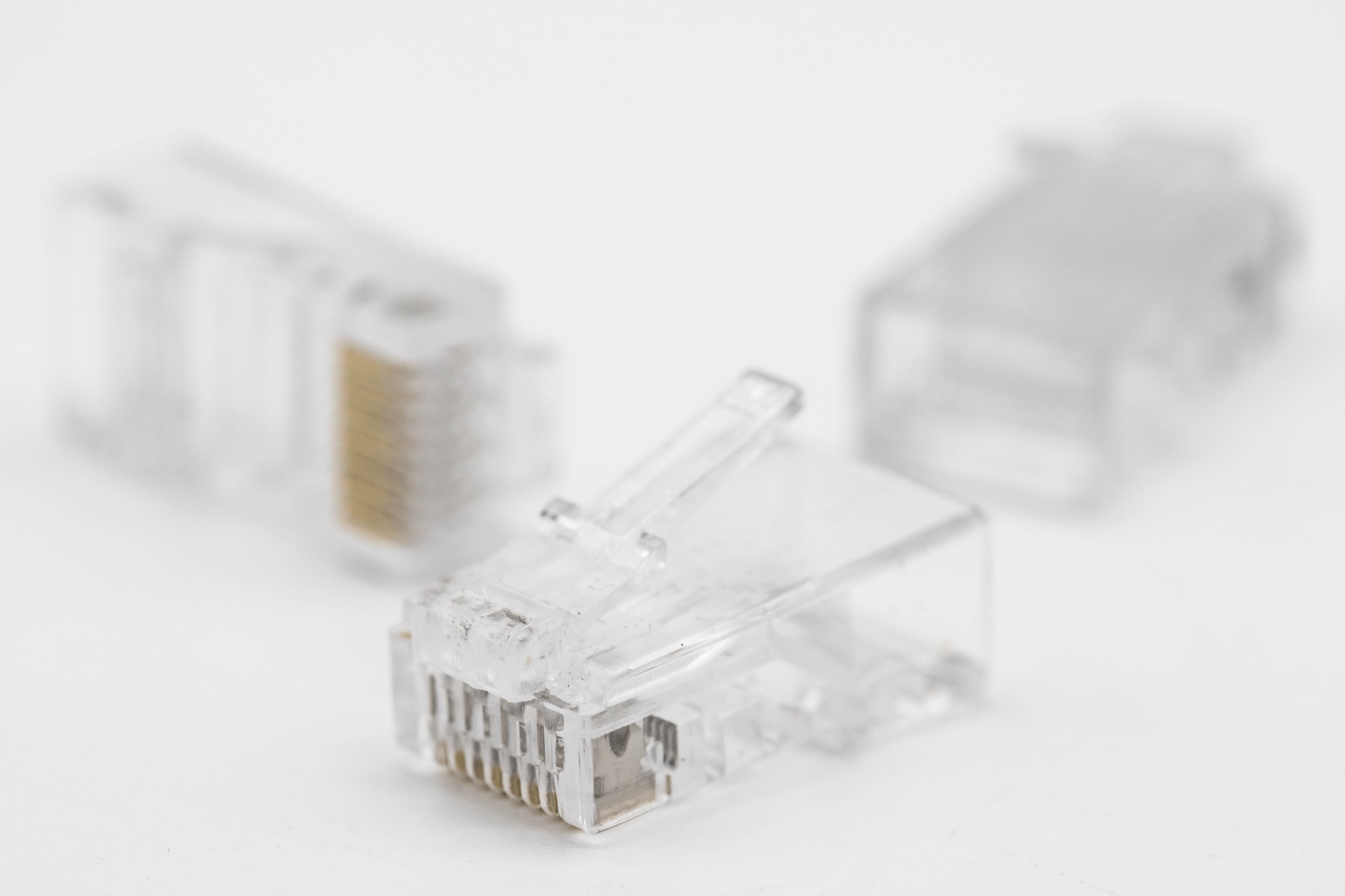 RJ45 Network Connector Plug CAT6 Crimp End *Bag of 100* - Netbit UK