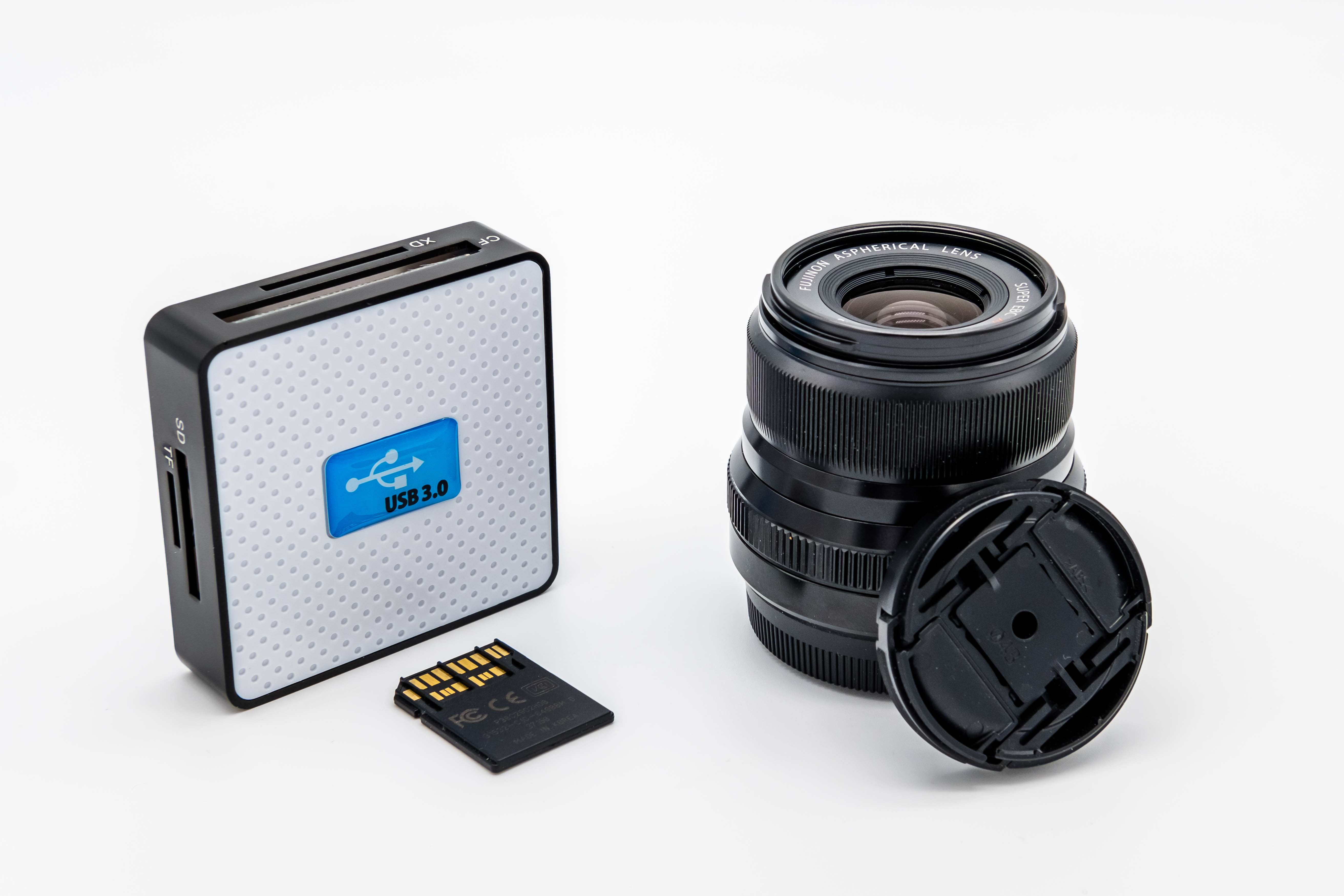 USB3.0 Multi-Format Memory Card Reader & Writer - SD, SDHC, SDXC, MiniSD, CompactFlash, Memory Stick - Netbit UK