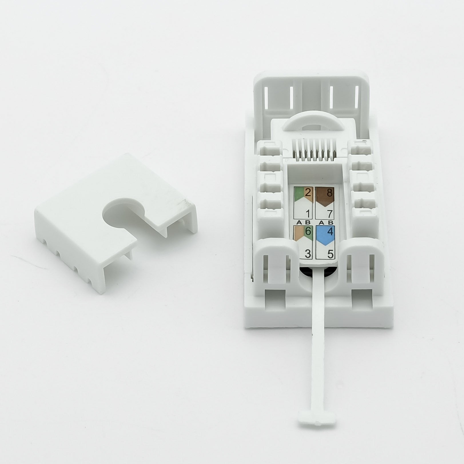 RJ45 CAT5E Module-Low Profile CAT5e RJ45 Module (w/Flip Name Plate)