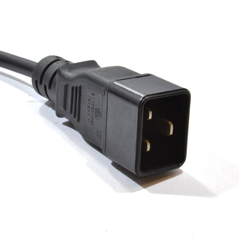 Close-up view of a IEC20 input plug for a 1U 19" 8 Way Vertical Switched UK 13A Sockets Rack PDU.